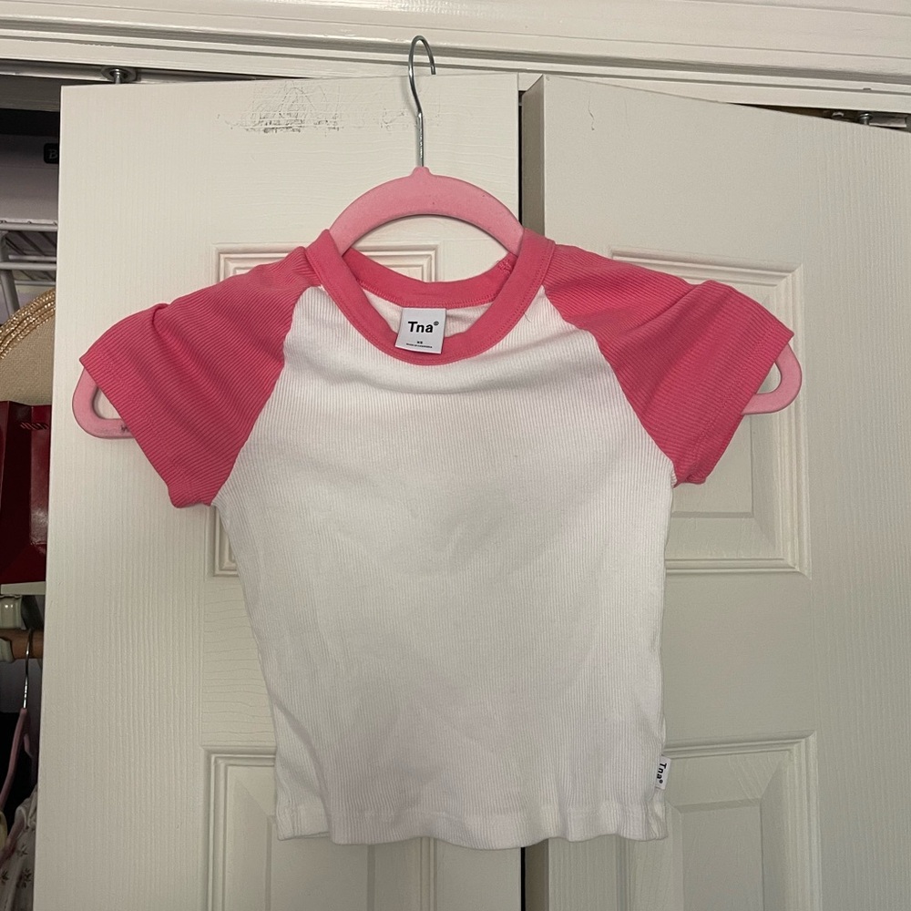 Aritzia baseball tee